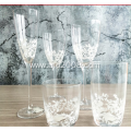 Flower design clear wine glass set